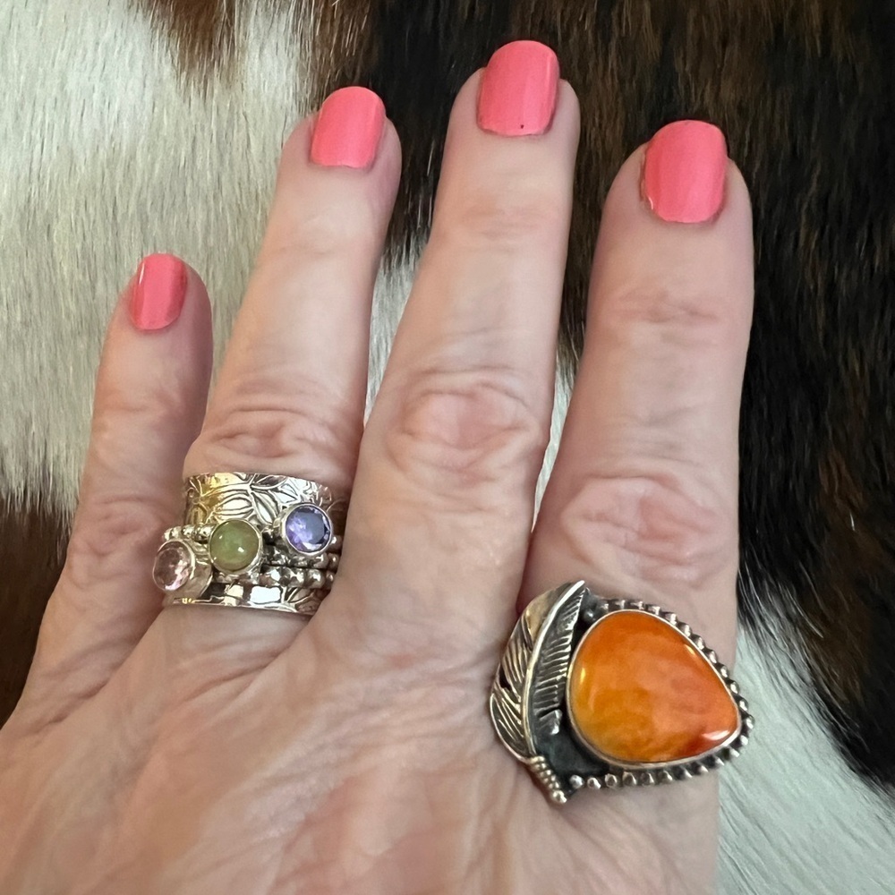 ❤️ Spiny Oyster Navajo Decorative Feather Sterling Silver Ring Size 8.75 - 7.5G - Picture 10 of 14